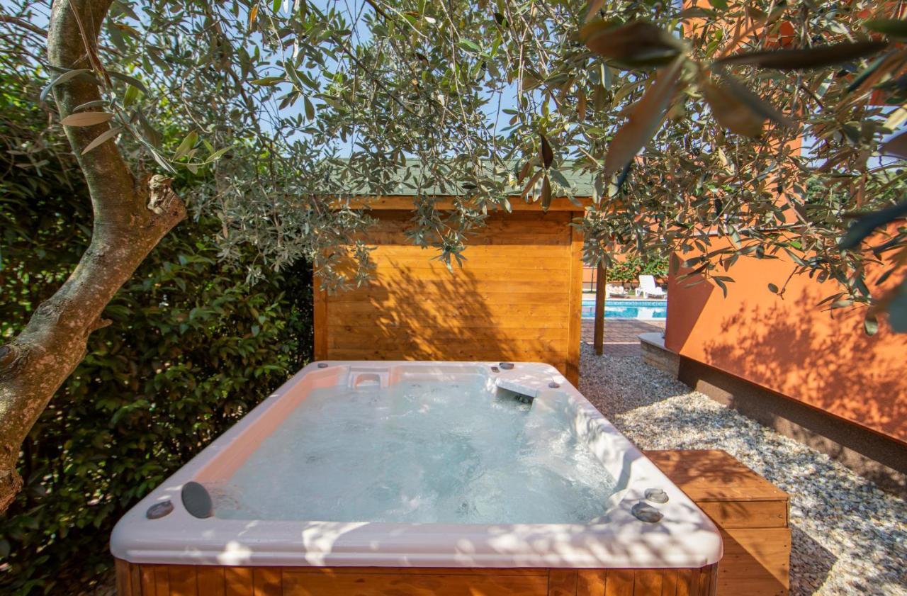 Hotel Natura Vilanija Extérieur photo