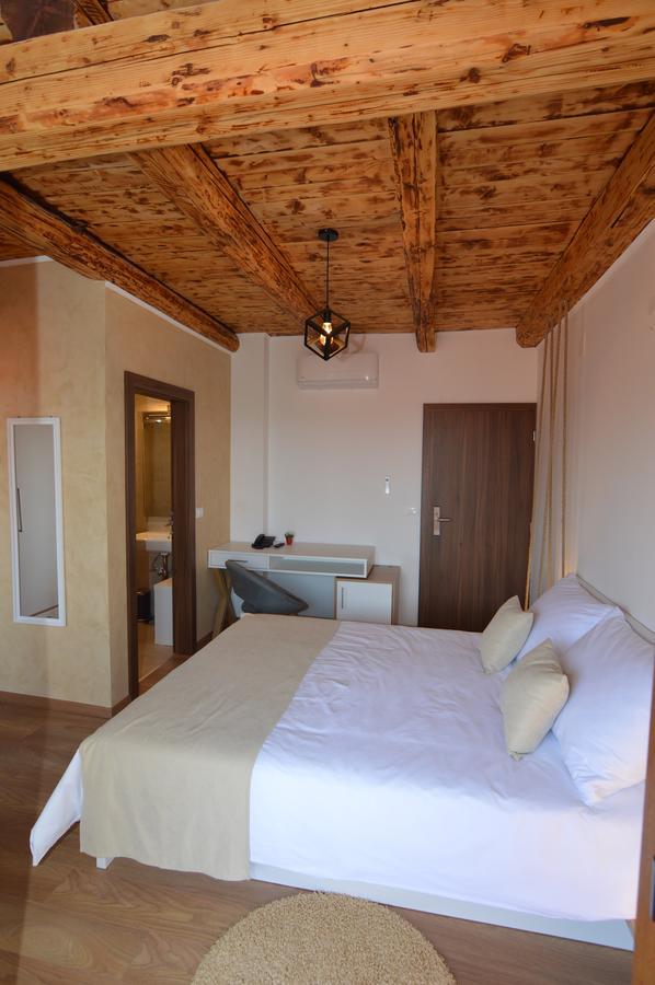 Hotel Natura Vilanija Extérieur photo